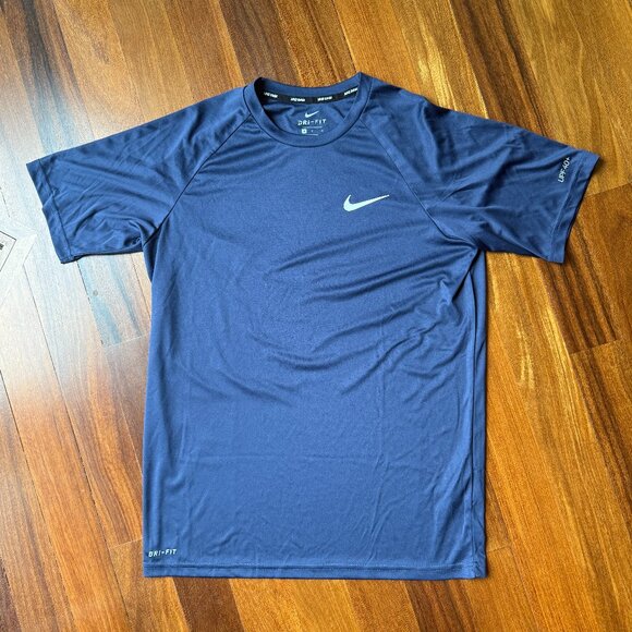 Nike Blue Sz S DRI-FIT Short Sleeve Rash guard Shirt - Picture 1 of 7